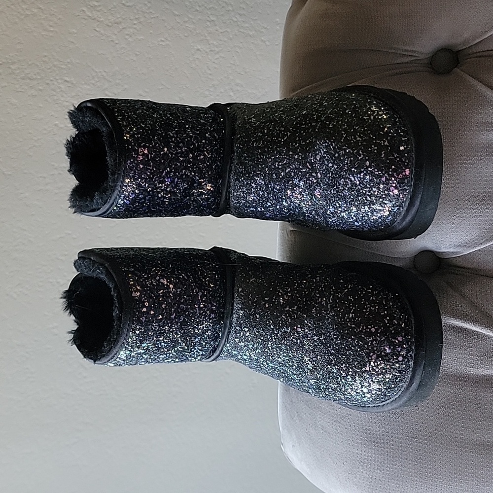 WOMEN'S UGG AUSTRALIA CLASSIC MINI BOW CHUNKY GLITTER COSMOS Size 9